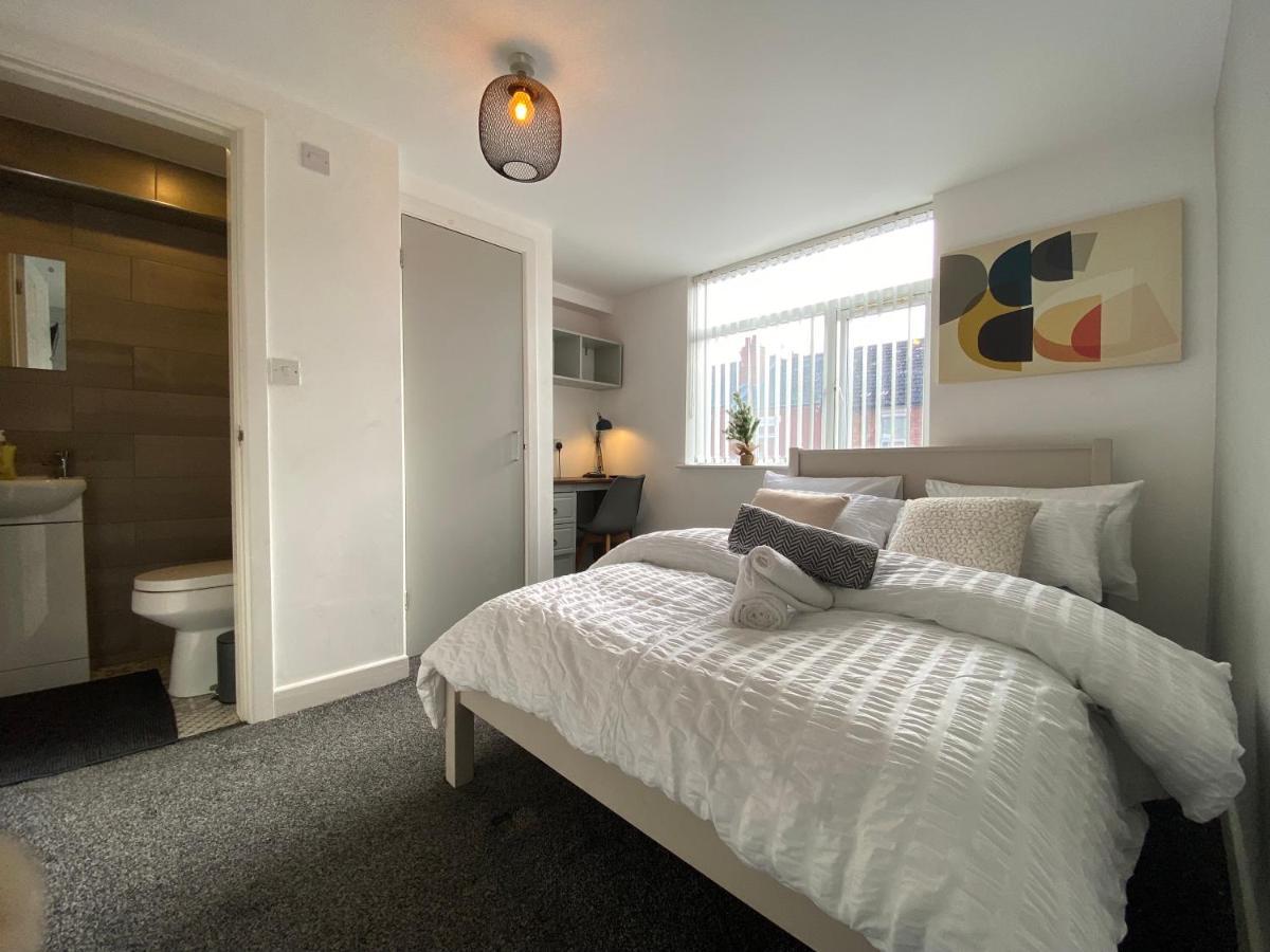 Nice Living Serviced Accommodations 2 コヴェントリー エクステリア 写真