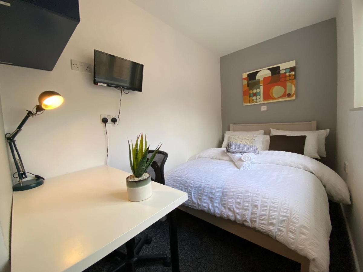 Nice Living Serviced Accommodations 2 コヴェントリー エクステリア 写真
