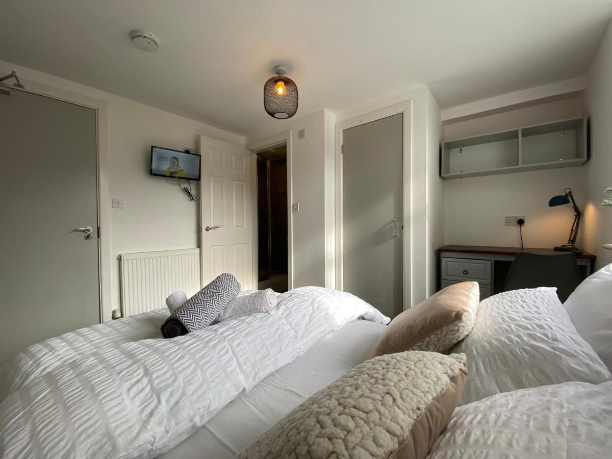 Nice Living Serviced Accommodations 2 コヴェントリー エクステリア 写真