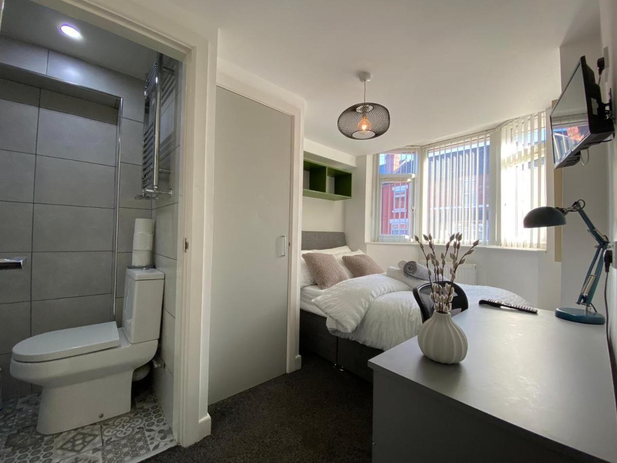 Nice Living Serviced Accommodations 2 コヴェントリー エクステリア 写真