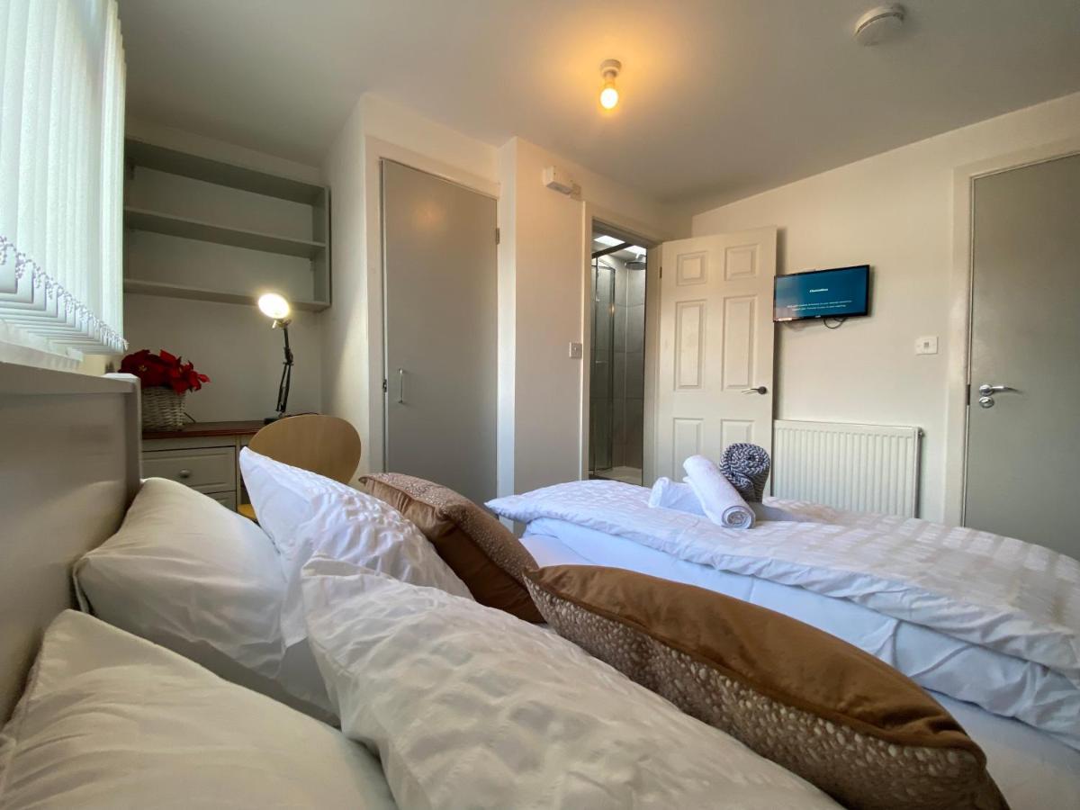 Nice Living Serviced Accommodations 2 コヴェントリー エクステリア 写真